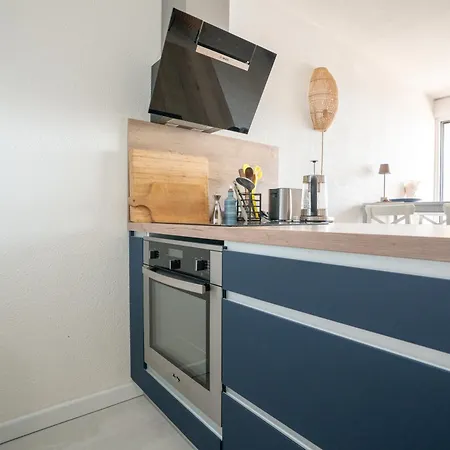 Corniche Azur Yourhosthelper